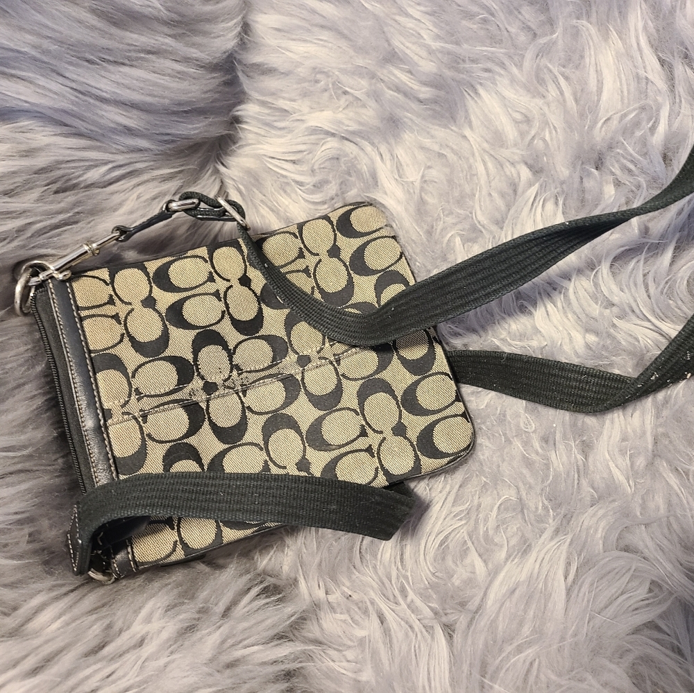 Coach classic swingpack
